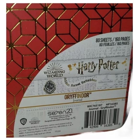 Harry Potter Gryffindor Journal Wizarding World - Picture 2 of 3